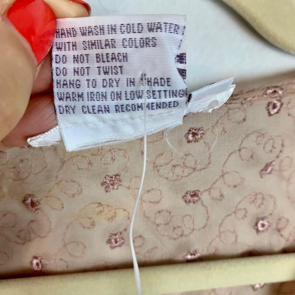 Vintage TESS 100% Hand Loom Silk Sheer Blouse Sz S - Picture 8 of 11